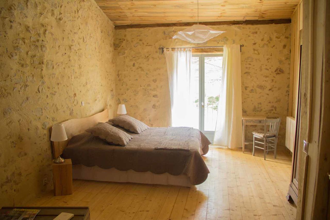 Domaine Des Massols Bed and Breakfast Marsat Eksteriør billede